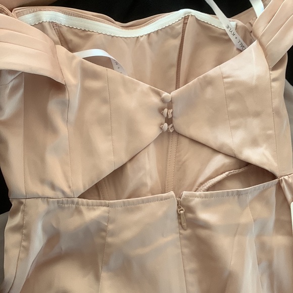 Azazie Kendall + Kylie English rose sheath off the shoulder stretch satin dress - Picture 9 of 9